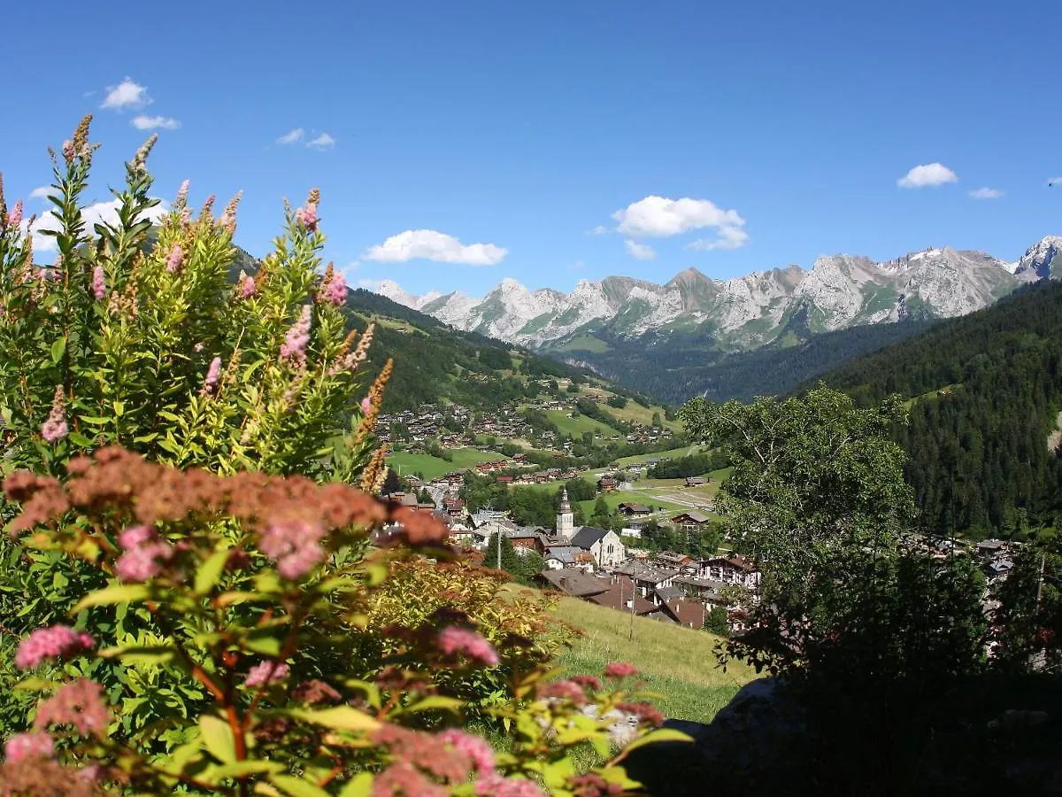 Appartement Cosy Avec Balcon, Proche Des Pistes Et Village - 6 Pers, Parking Inclus - Fr-1-467-48 contacts